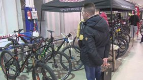 La primera edició de La Bisbal Fira Bike coincidex amb la XXI Conca del Daró