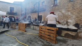 La sopa torna a bullir a la Plaça Major de Verges