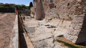L'Ajuntament de Forallac deixarà descobert el fossat de Peratallada