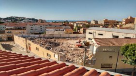 L'enderroc de l'antiga fàbrica Agglotap de Sant Feliu està en marxa