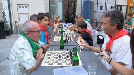 Les partides simultànies d'escacs, de les primeres activitats de la Festa Major de Calonge