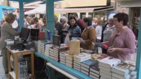 Les roses i els llibres més venuts del Sant Jordi 2018