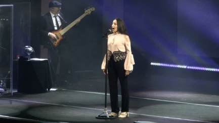 Luz Casal omple el Cap Roig de música i emoció