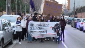 Manifestació a Sant Feliu de Guíxols amb motiu del Dia Internacional de la Dona