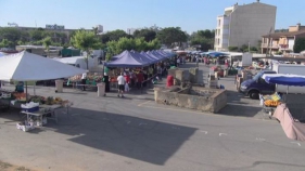 Reobre el mercat de Platja d'Aro en tota la seva extensió