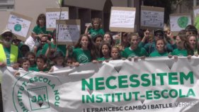 Mobilització massiva per reclamar un nou Institut-Escola a Verges