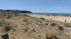 Mor ofegada una banyista a la platja de Sant Pol