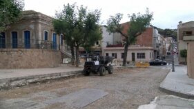 Obres del carrer de Santa Teresa per garantir la seguretat d'accés a les escoles