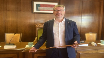 Òscar Aparicio torna a ser alcalde de La Bisbal 9 anys després