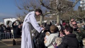 Palamós beneeix les mascotes durant la festa de Sant Antoni Abat