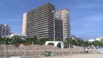 Palamós obre el primer tram reformat del Passeig del Mar