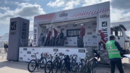 Participants de la Volta Ciclista expliquen les sensacions abans de la sortida