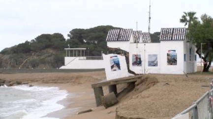 Platja d'Aro enderrocarà d'urgència l'edifici que acull l'Escola de Vela