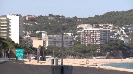 Platja d'Aro reobre totes les dutxes de les platges amb mesures per reduir el consum