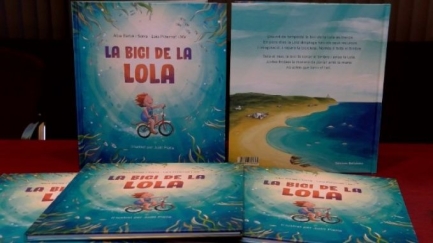 Presenten a Torroella de Montgrí el llibre La bici de la Lola