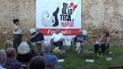 Presenten el llibre 'Volta nostàlgica a la Muralla de Palafrugell'