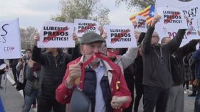 Protesta contra la presència de Sáenz de Santamaría a les Trobades d'Economia de S'Agaró