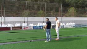 Renovació de la gespa artificial del camp de futbol de Mascanada