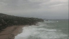 Sant Feliu es veu sorprès per un petit remolí de vent