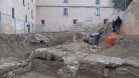 Sant Feliu posarà en valor les restes arqueològiques de la plaça Abadia