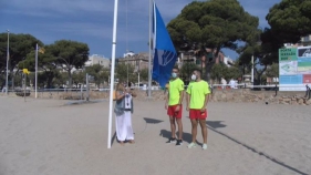 Sant Feliu renova les dues banderes blaves