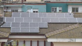 Sant Feliu treballa en la creació de la primera comunitat energètica mixta local