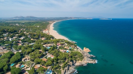 SOS Costa Brava i Salvem la Platja de Pals presenten al·legacions al POUM de Pals