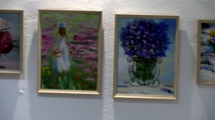 Svetlana Korchagina exposa les seves pintures a Vulpellac