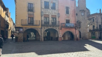 Torroella de Montgrí dona suport a l'institut en la denúncia d'insults racistes d'Aliança