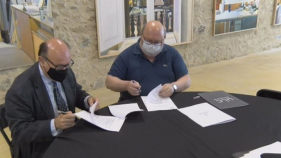 UIC Barcelona i l'Ajuntament de Calonge signen un conveni per fomentar l'emprenedoria
