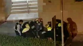 Un home armat amb una motoserra i un matxet s'enfronta amb la policia a Palafrugell