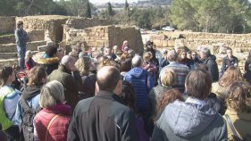 Una visita guiada per descobrir les novetats sobre el fossat del poblat ibèric d'Ullastret