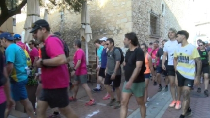 Unes 1500 persones participen en la 14a edició de la Marxa Puja i Baixa