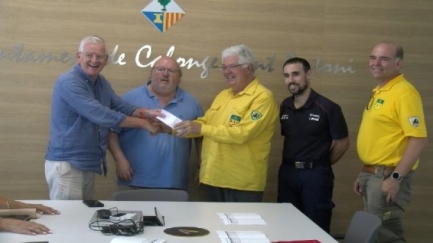 Veïns de Cabanyes donaran 19.950 euros a l'ADF Gavarres Marítima