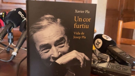 Xavier Pla presenta 'Un Cor Furtiu', la biografia més ambiciosa de Josep Pla