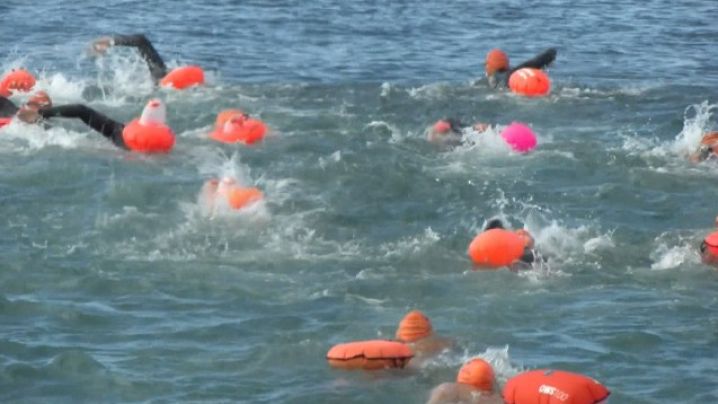 230 esportistes completen la 4a edició de l'Openwater Platja d'Aro