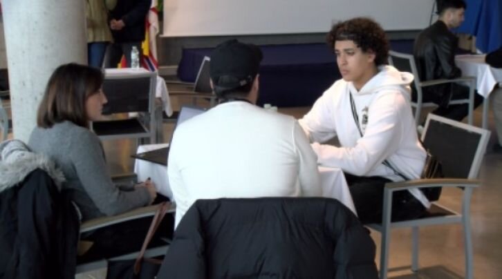 68 joves participen en el segon Speed Dating de Platja d'Aro