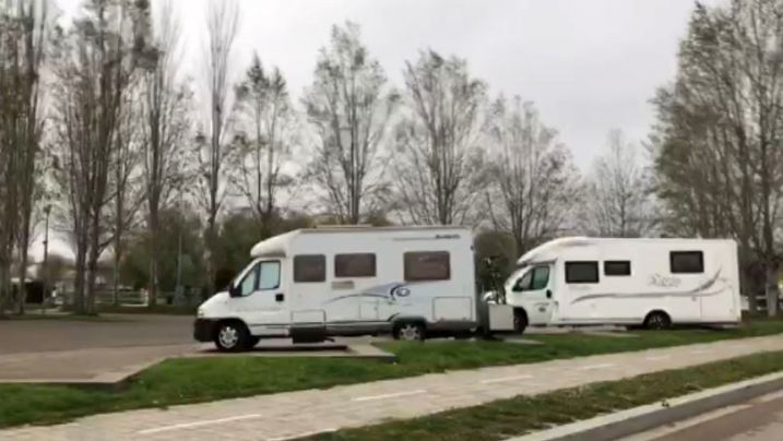 Baixa el volum d’autocaravanes a Platja d'Aro però encara en resten