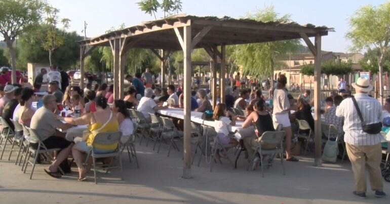 BingoVall, inflables i frescor: la Festa d’Estiu que uneix Vall-Llobrega