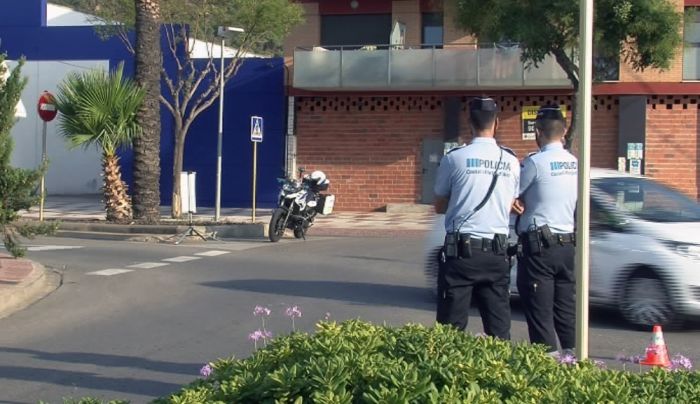 Deu agents de la Policia Local de Castell-Platja d'Aro porten l'Ajuntament als Tribunals
