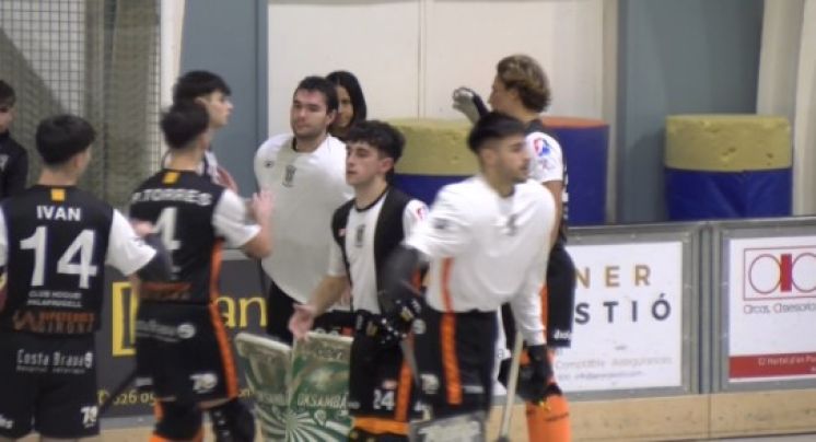 El CH Palafrugell perd el primer partit de la temporada en el derbi contra el Girona CH