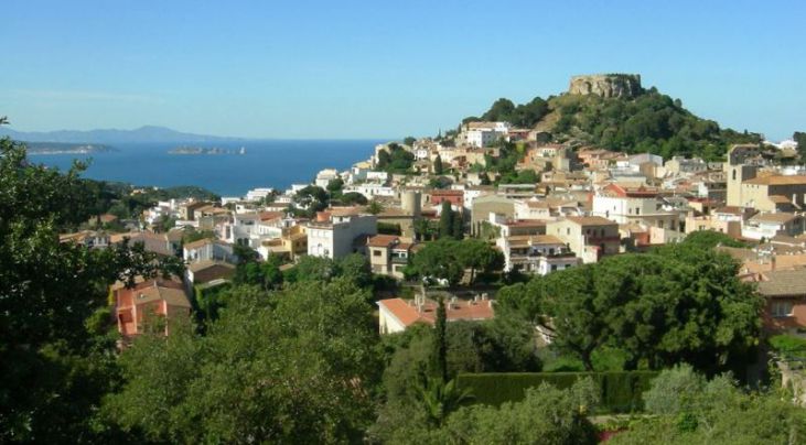 El Ple de Begur aprova la nova ordenança reguladora dels habitatges d’ús túristic