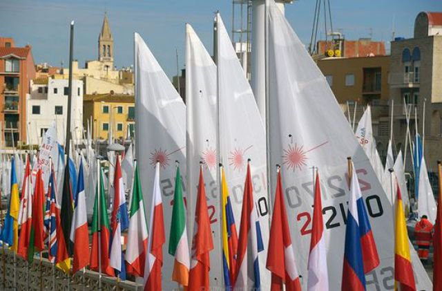 El vent absent en la segona jornada de la 43 Palamós Christmas Race