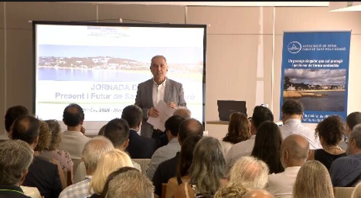 Els veïns de s'Agaró i Sant Pol posen sobre la taula com ha de canviar el nucli
