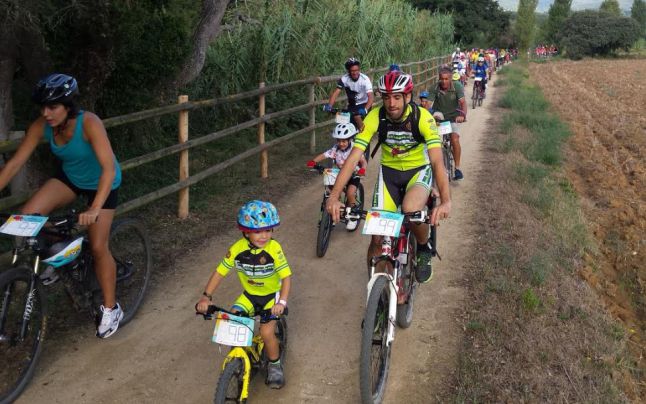 Èxit de la Festa del Pedal amb prop de mig miler de participants