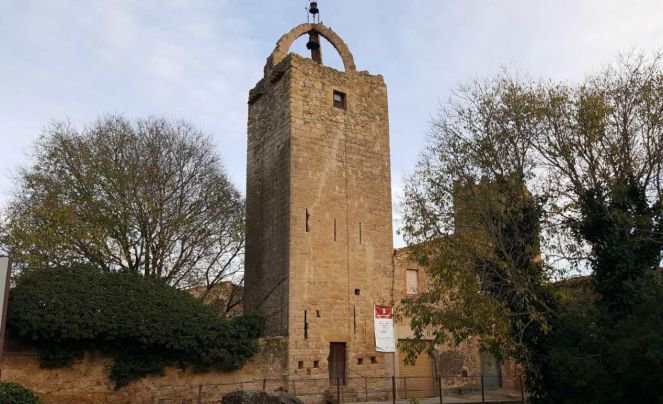 Faran visitable la Torre de les Hores de Peratallada