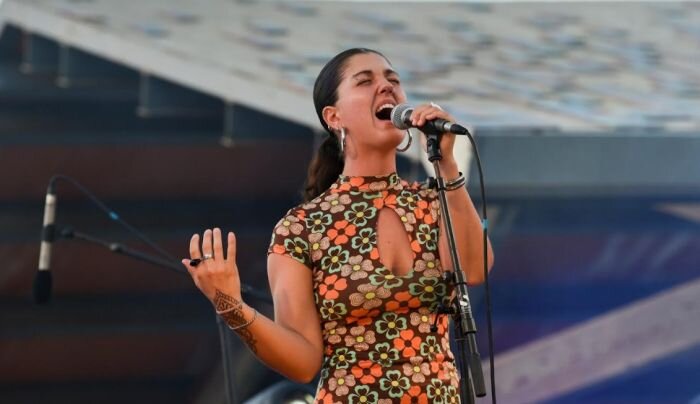 La bisbalenca Cloe Riembau, una de les tres finalistes dels premis Sona9