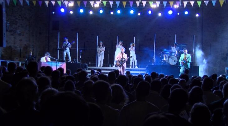La gira dels 20 anys d'Els Amics de les Arts inaugura el F'estiu de Calonge