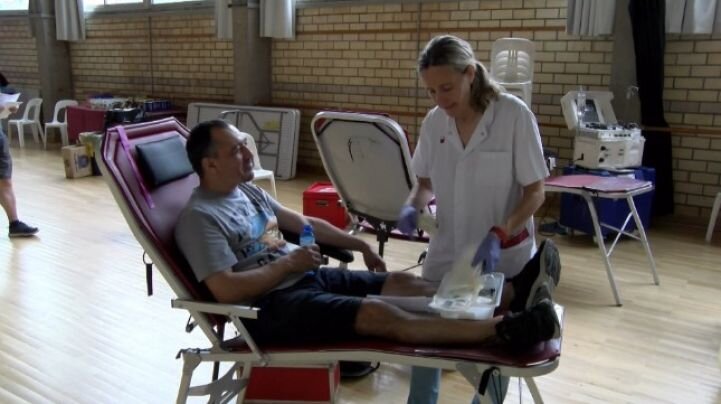 L'arribada de l’estiu comporta un descens alarmant en les donacions de sang
