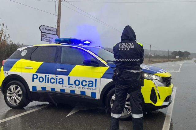 Palafrugell talla diversos carrers per les pluges intenses